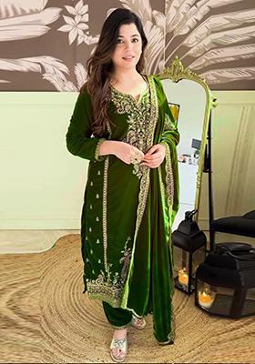 Mehendi Sequin Embroidered Velvet Kurta Set
