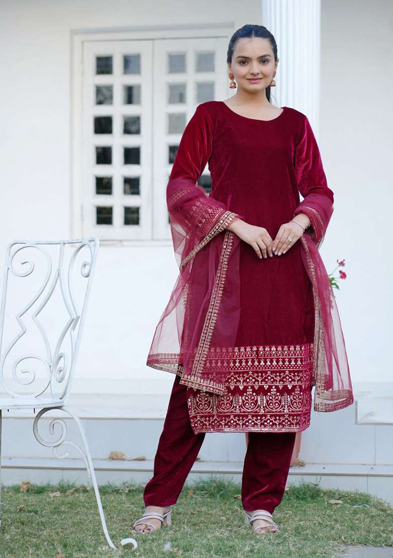 Red Embroidered Viscose Straight Kurta Set - Indya