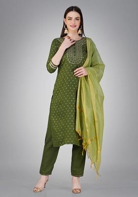 Green Embroidered Cotton Blend Kurta Set