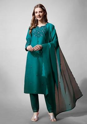Green Embroidered Cotton Blend Kurta Set