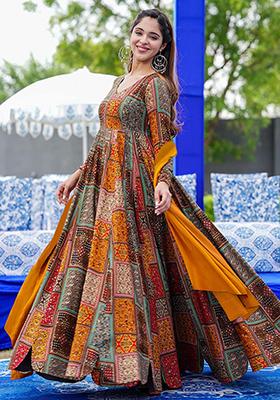 Multicolor Printed Rayon Gown Set