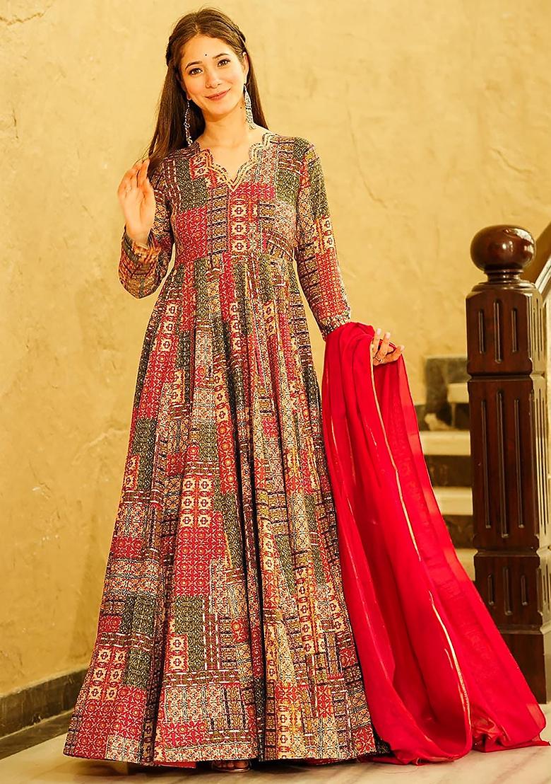 Red Printed Rayon Gown Set