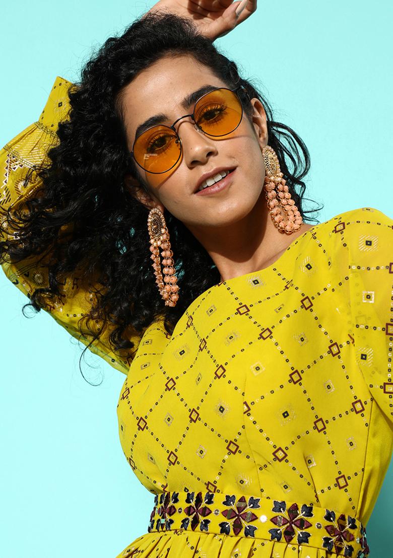 Lemon Green Zari Embroidered Georgette Kurta Set