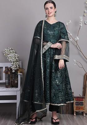 Green Floral Embroidered Poly Blend Kurta Set