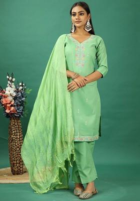 Green Floral Embroidered Poly Blend Kurta Set