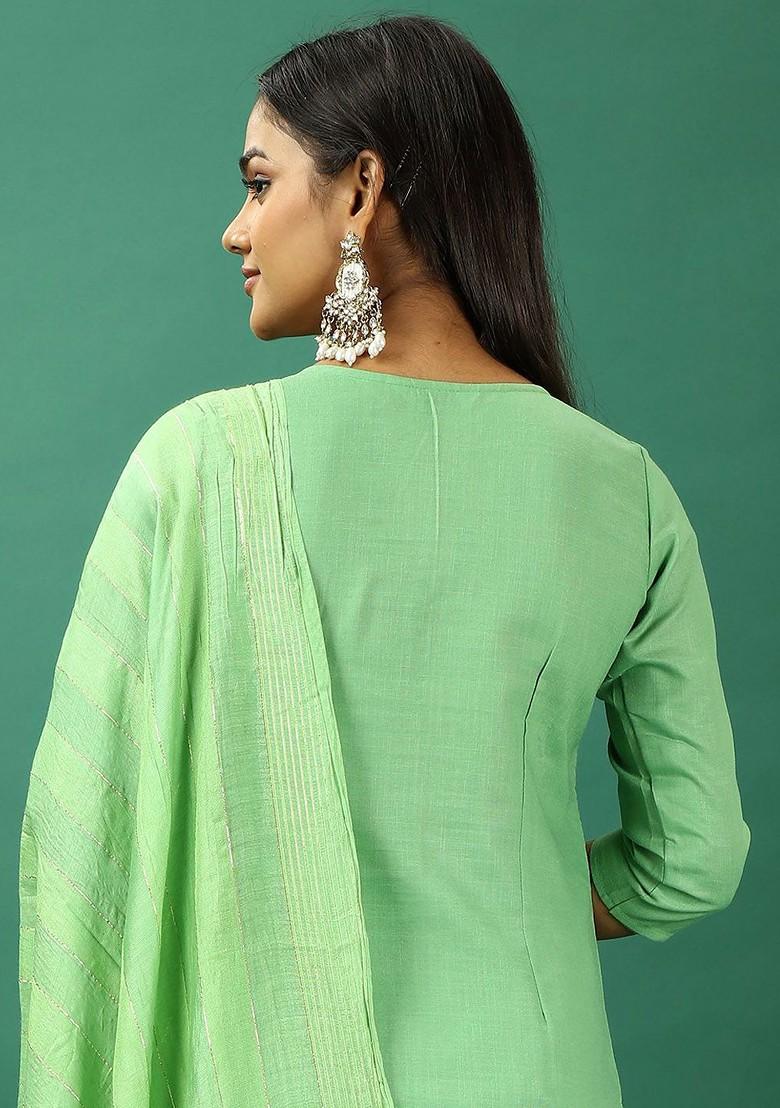 Green Floral Embroidered Poly Blend Kurta Set