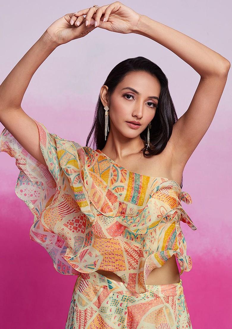 Cream Printed Poly Blend Fusion Set