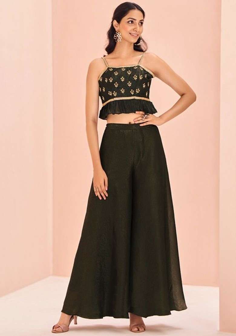 Olive Embellished Poly Blend Fusion Set - Indya