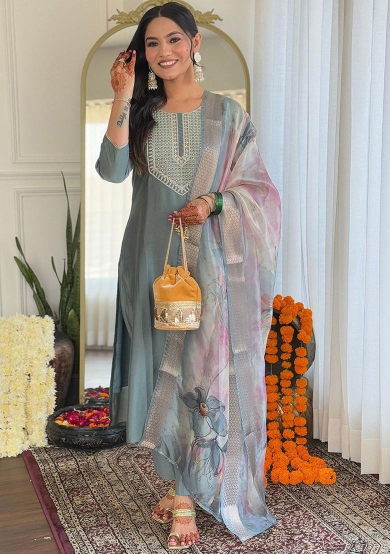 Grey Floral Embroidered Poly Blend Kurta Set