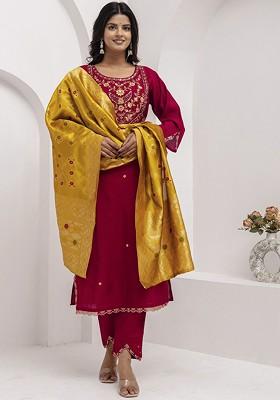 Maroon Floral Embroidered Poly Blend Kurta Set