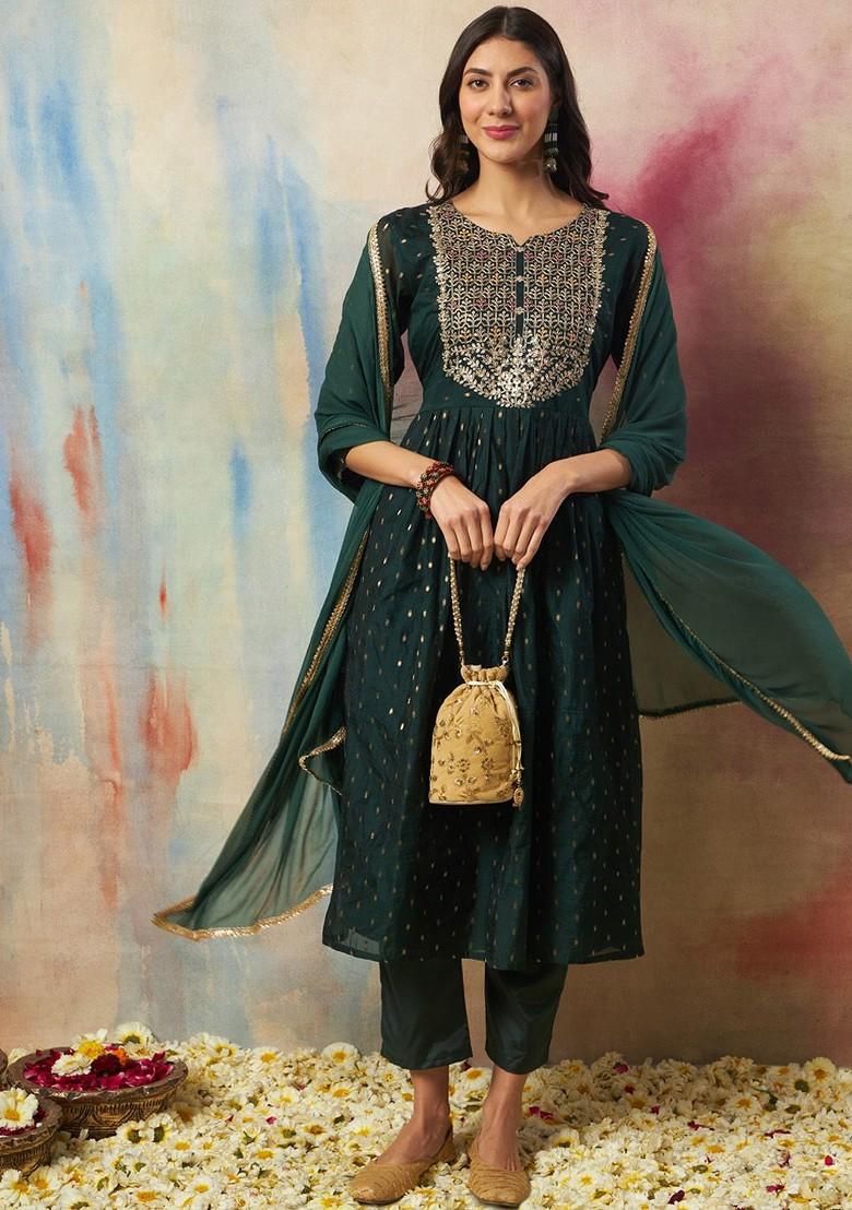 Green Floral Embroidered Poly Blend Kurta Set