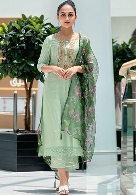 Green Ethnic Motifs Embroidery Poly Blend Kurta Set