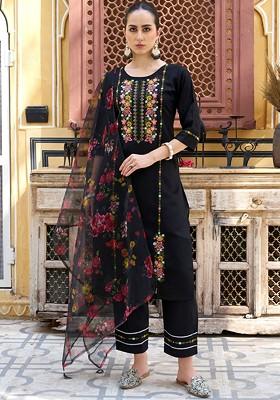 Black Floral Embroidered Poly Blend Kurta Set