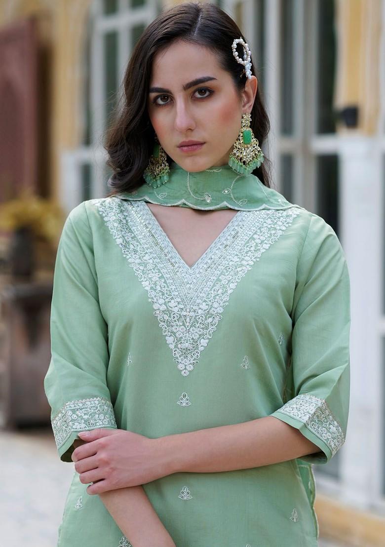 Green Floral Embroidered Poly Blend Kurta Set