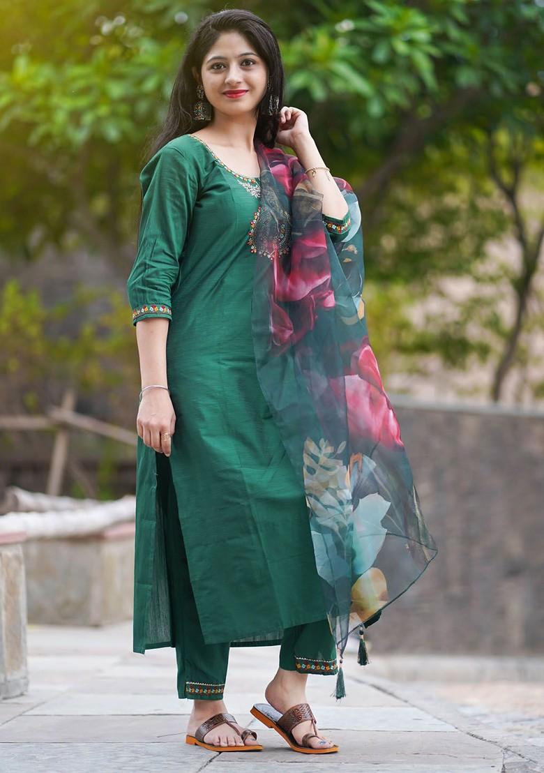 Green Ethnic Motifs Embroidery Poly Blend Kurta Set