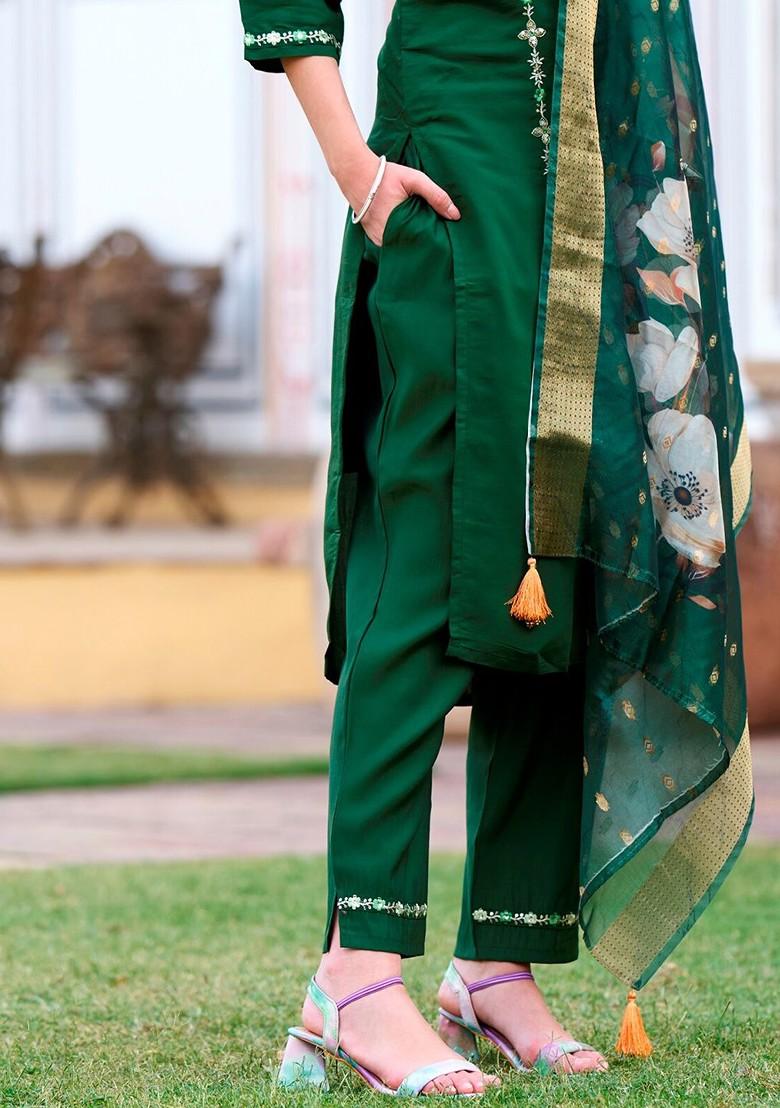 Green Ethnic Motifs Embroidery Poly Blend Kurta Set