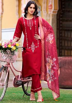 Maroon Floral Embroidered Poly Blend Kurta Set