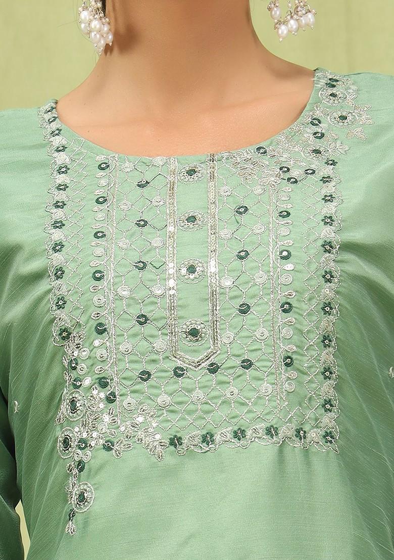 Green Floral Embroidered Poly Blend Kurta Set