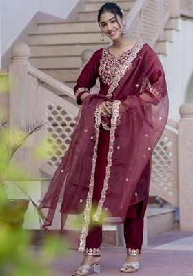 Maroon Floral Embroidered Poly Blend Kurta Set