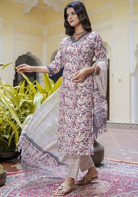 Cream Ethnic Motifs Embroidery Poly Blend Kurta Set