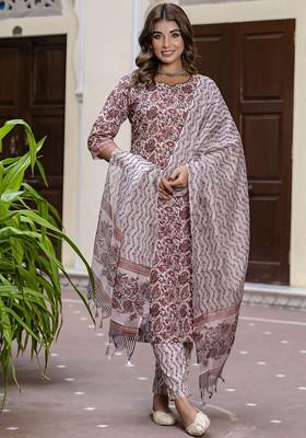 Maroon Ethnic Motifs Embroidery Poly Blend Kurta Set