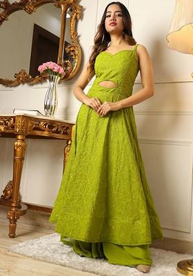 Green Floral Embroidered Poly Blend Kurta Set