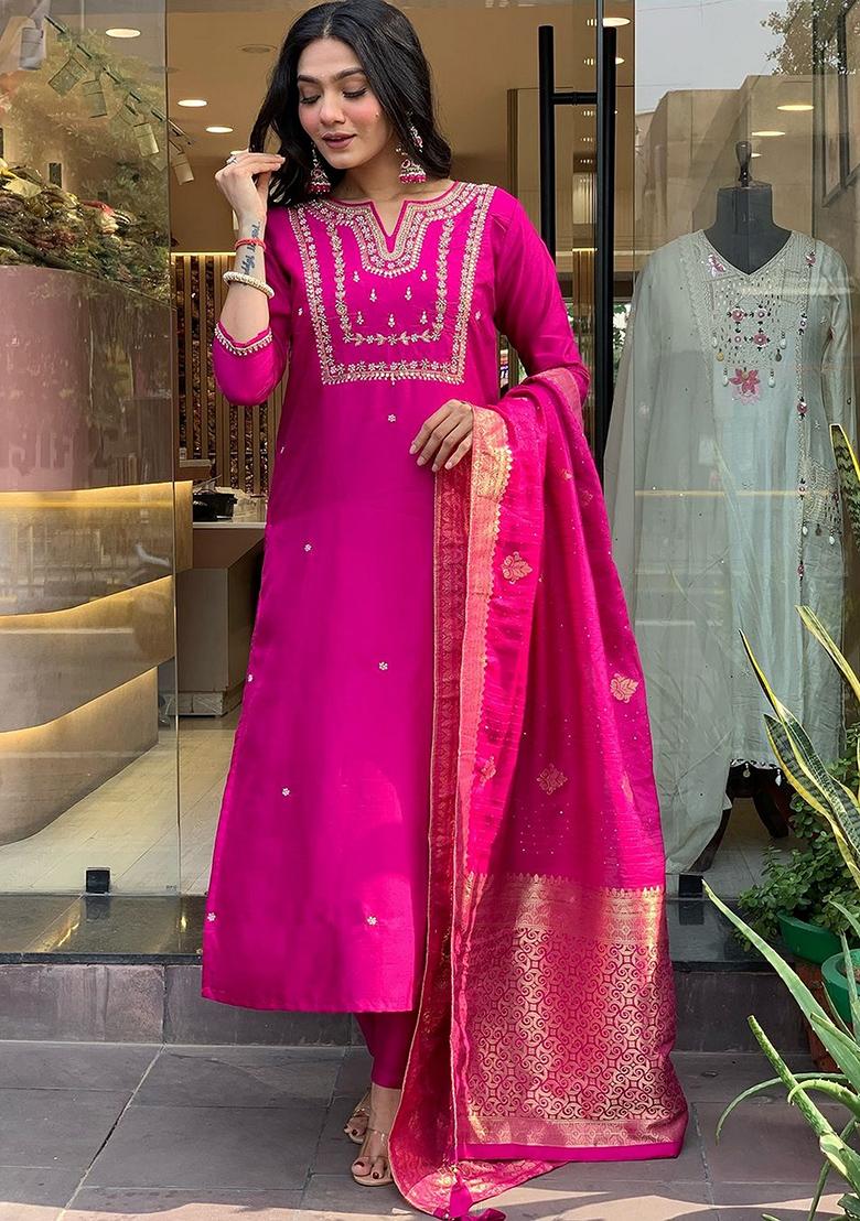 Pink Embroidered Chanderi Kurta Set