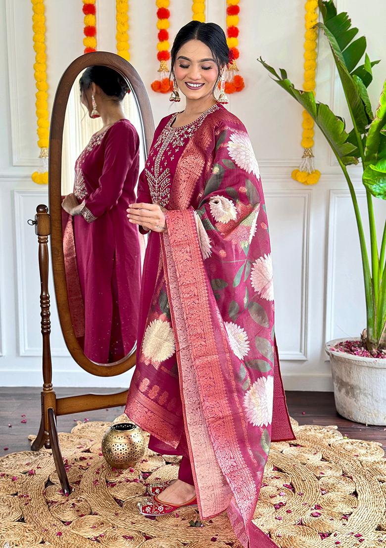 Burgundy Embroidered Chanderi Kurta Set
