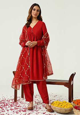 Red Embroidered Chanderi Kurta Set