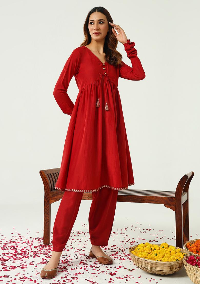 Red Embroidered Chanderi Kurta Set
