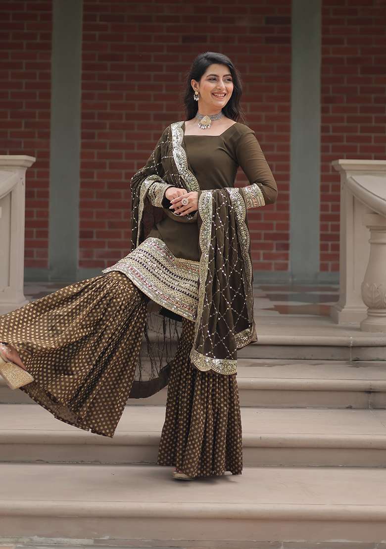 Green Sequins Embroidered Georgette Kurta Set - Indya