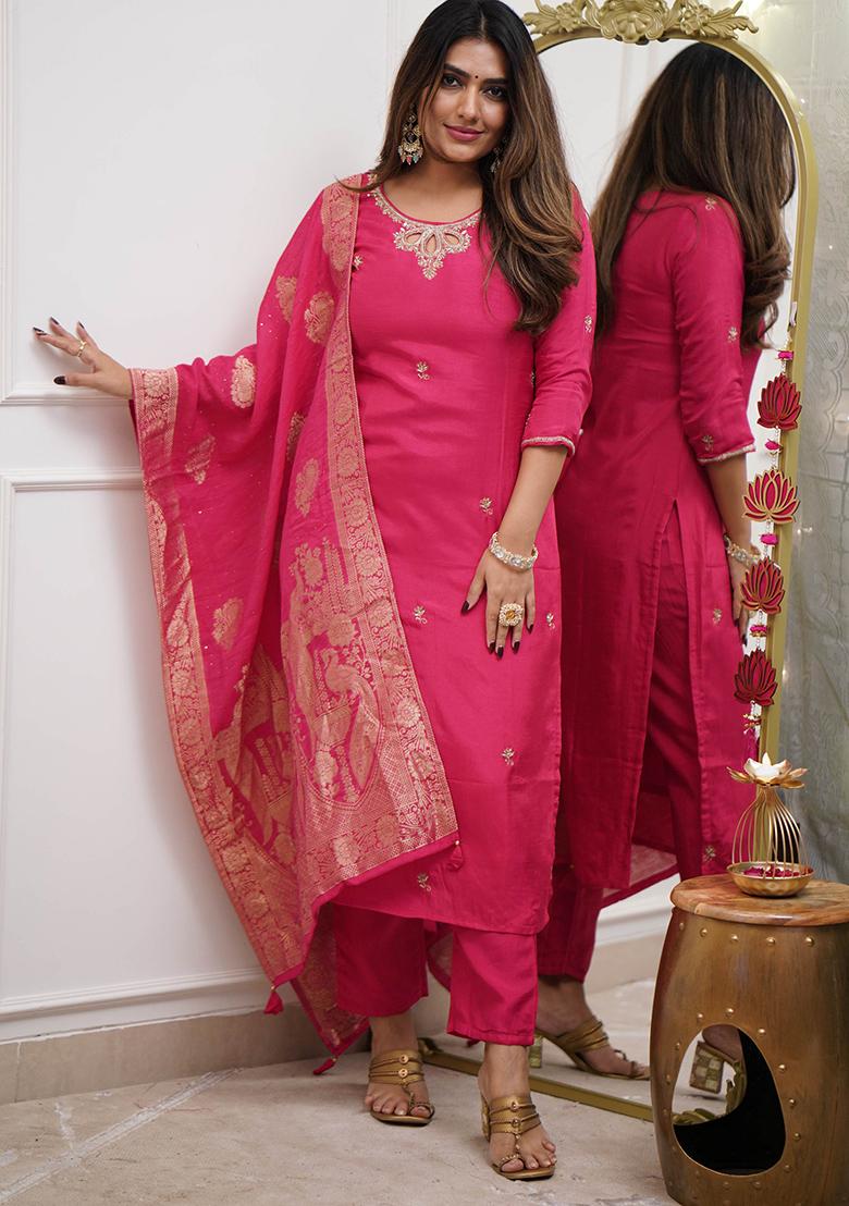 Red Embroidered Chanderi Kurta Set