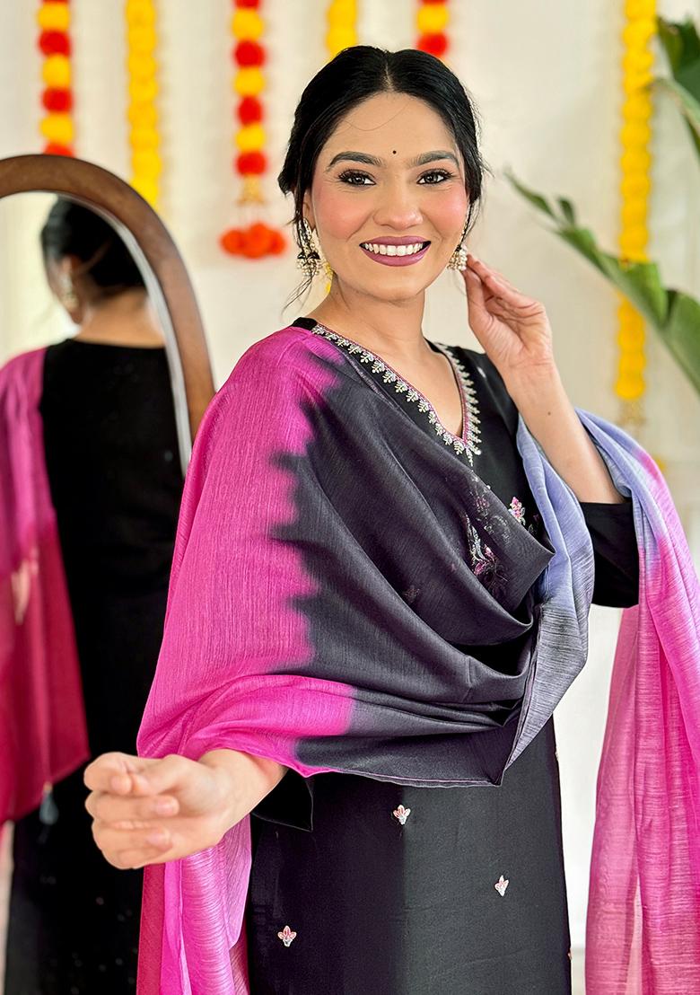 Black Embroidered Chanderi Kurta Set