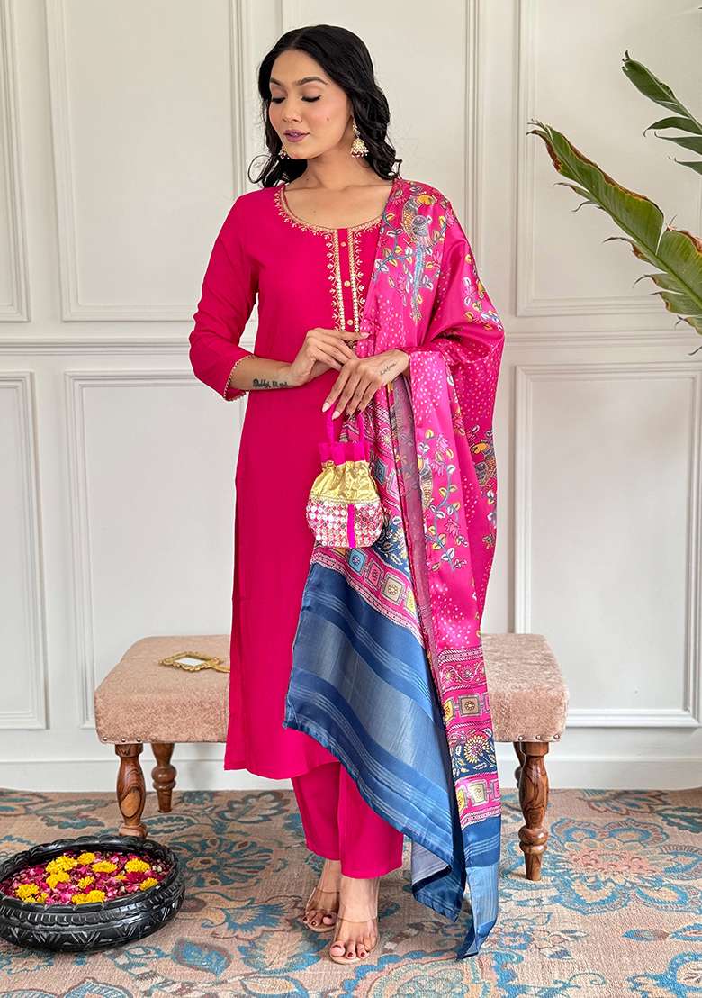Red Embroidered Viscose Kurta Set - Indya