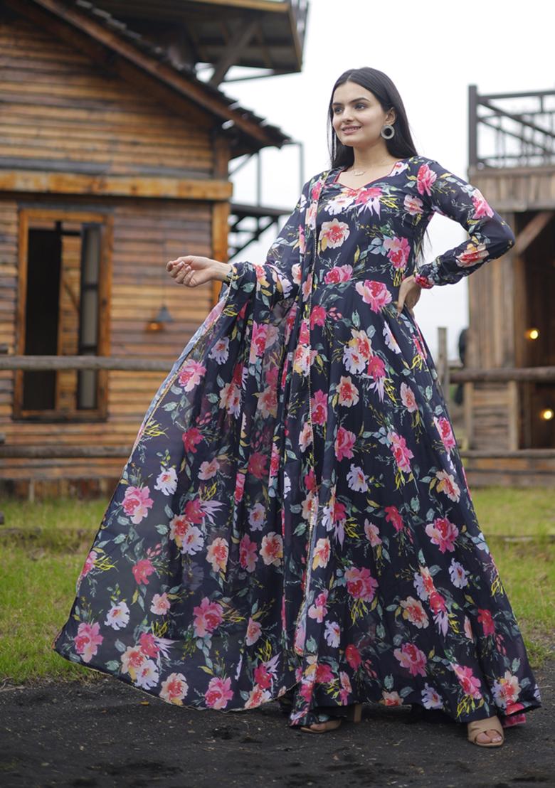 Multicolor Abstract Print Georgette Kurta Set