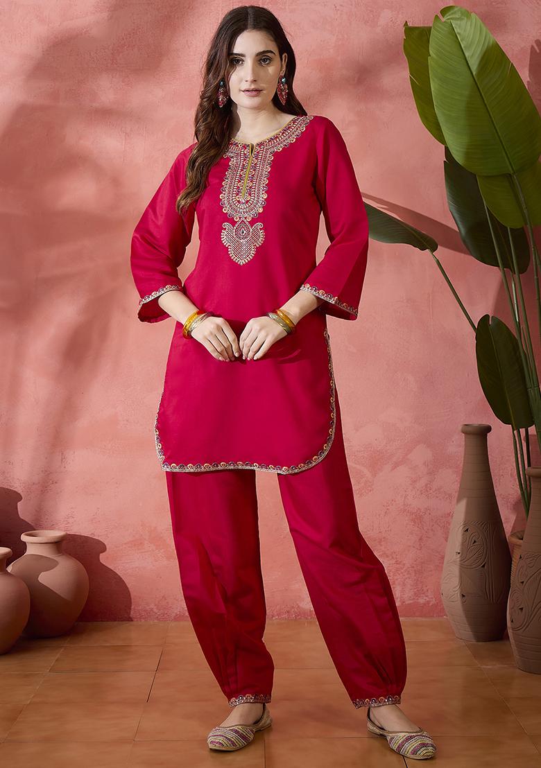 Pink Embroidered Tussar Silk Kurta Set