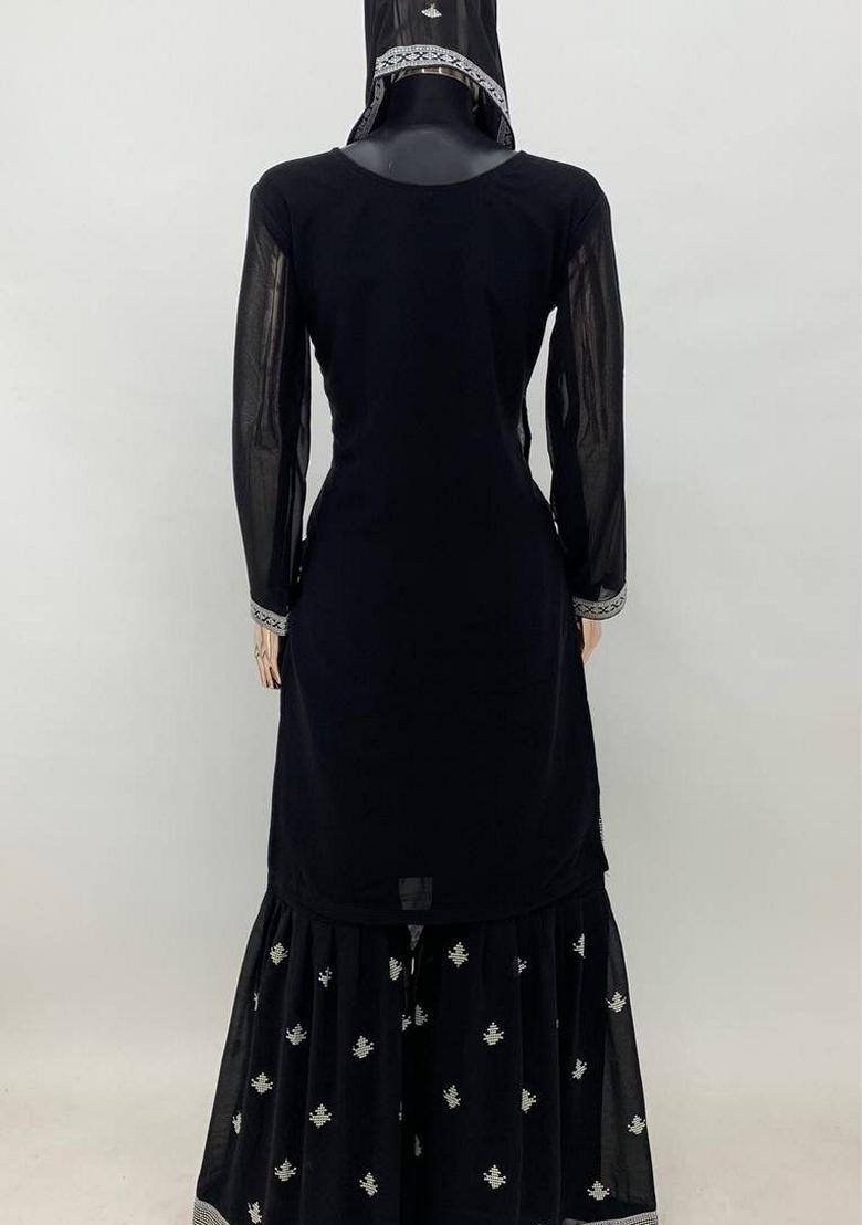 Black Embroidered Georgette Kurta set