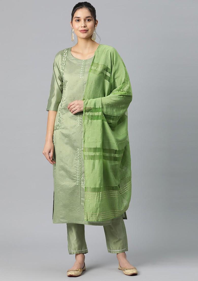Green Embroidered Poly Blend Kurta Set