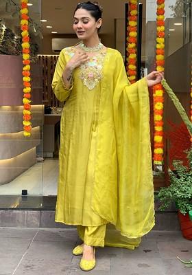 Yellow Embroidered Chanderi Kurta Set