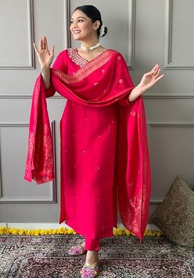 Red Embroidered Chanderi Kurta Set