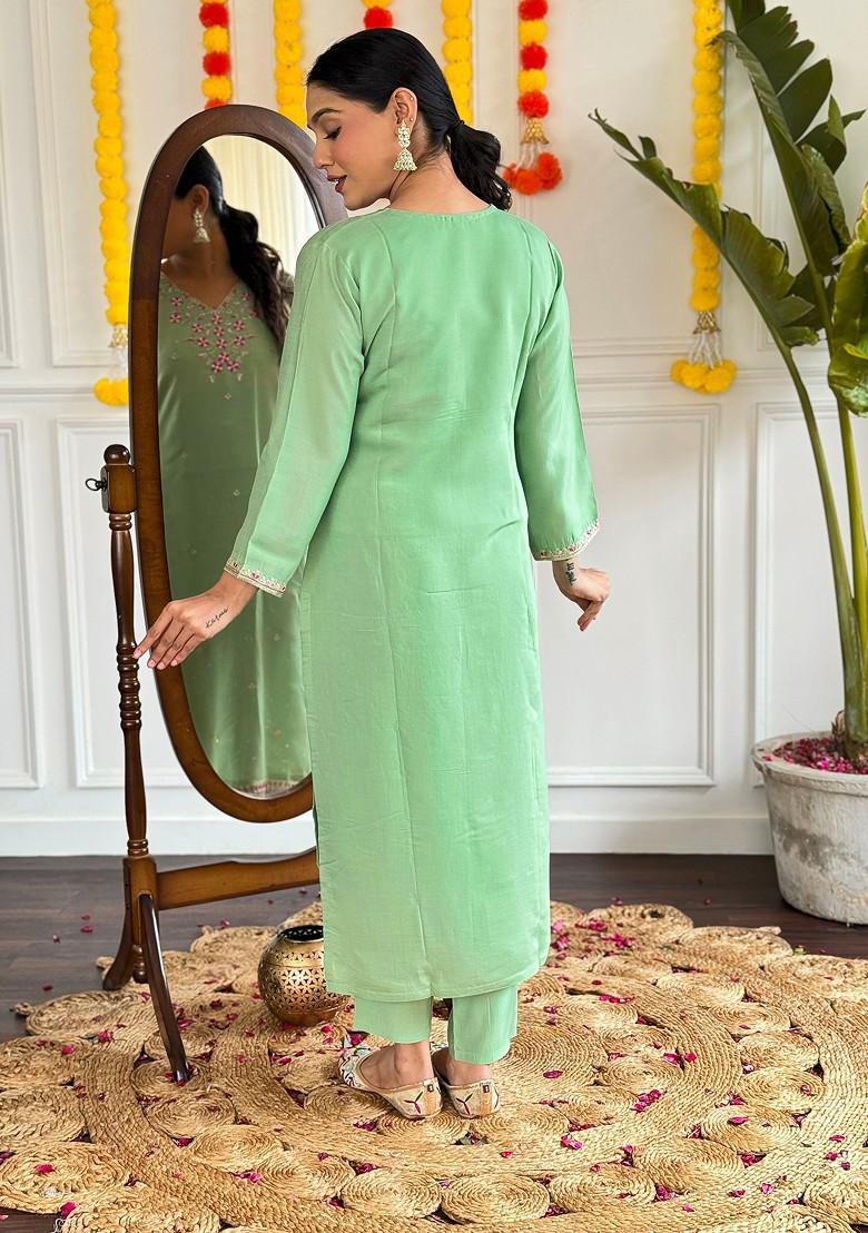 Green Embroidered Chanderi Kurta Set