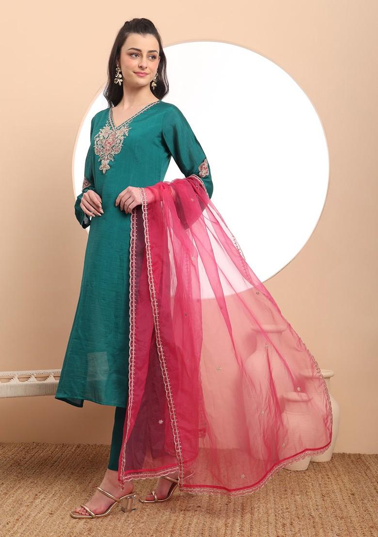 Green Embroidered Poly Blend Kurta Set