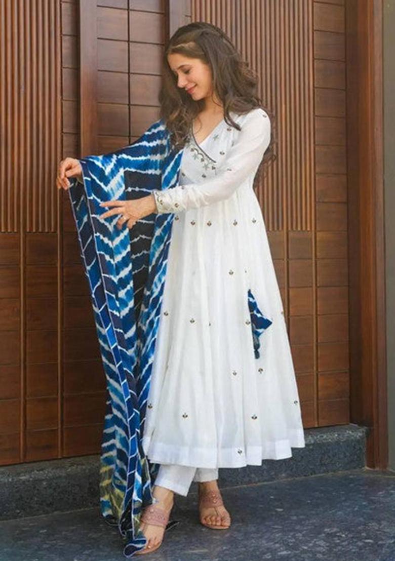 White Embroidered Cotton Kurta Set