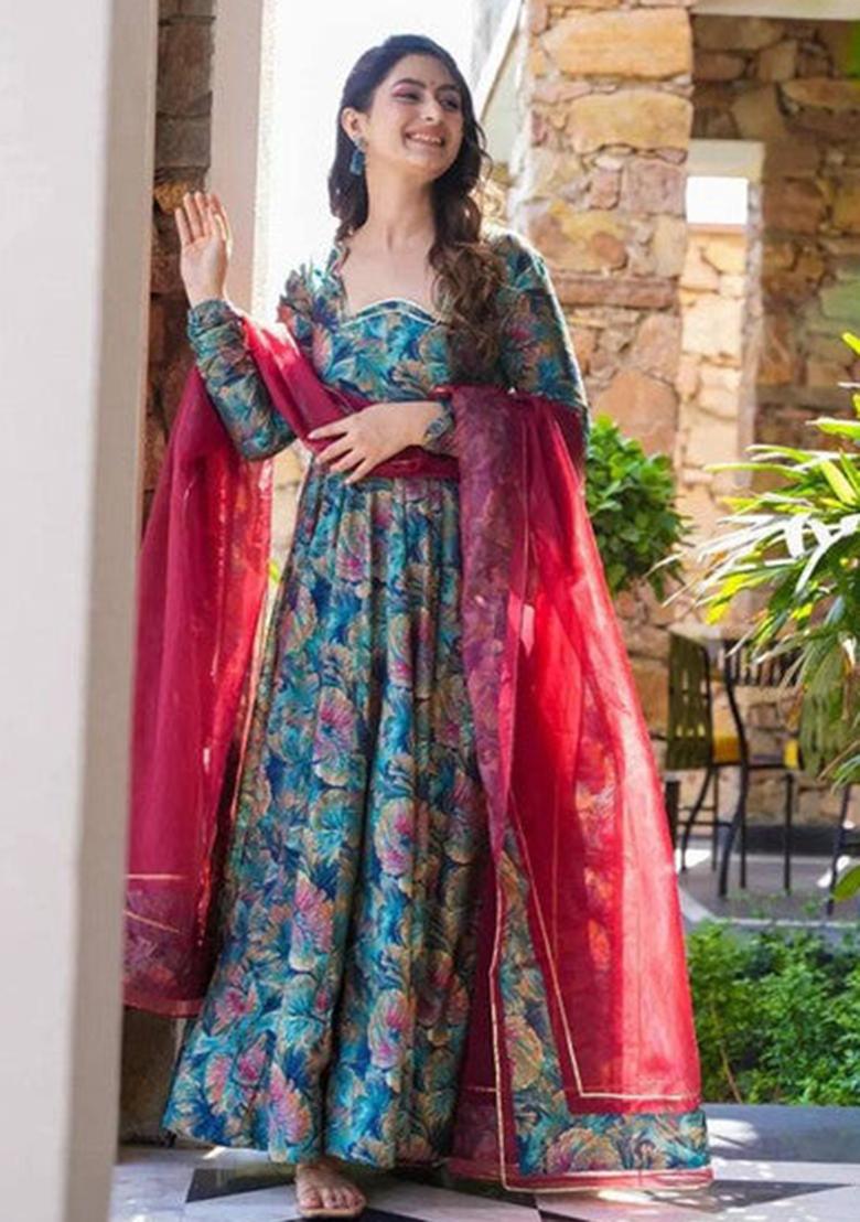 Multicolor Printed Muslin Kurta Set