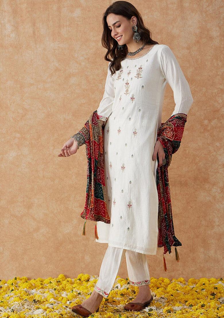 White Embroidered Chanderi Kurta Set