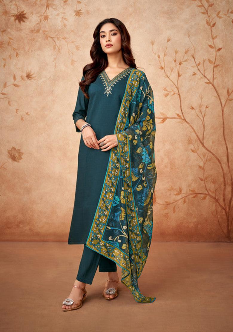 Blue Embroidered Viscose Kurta Set
