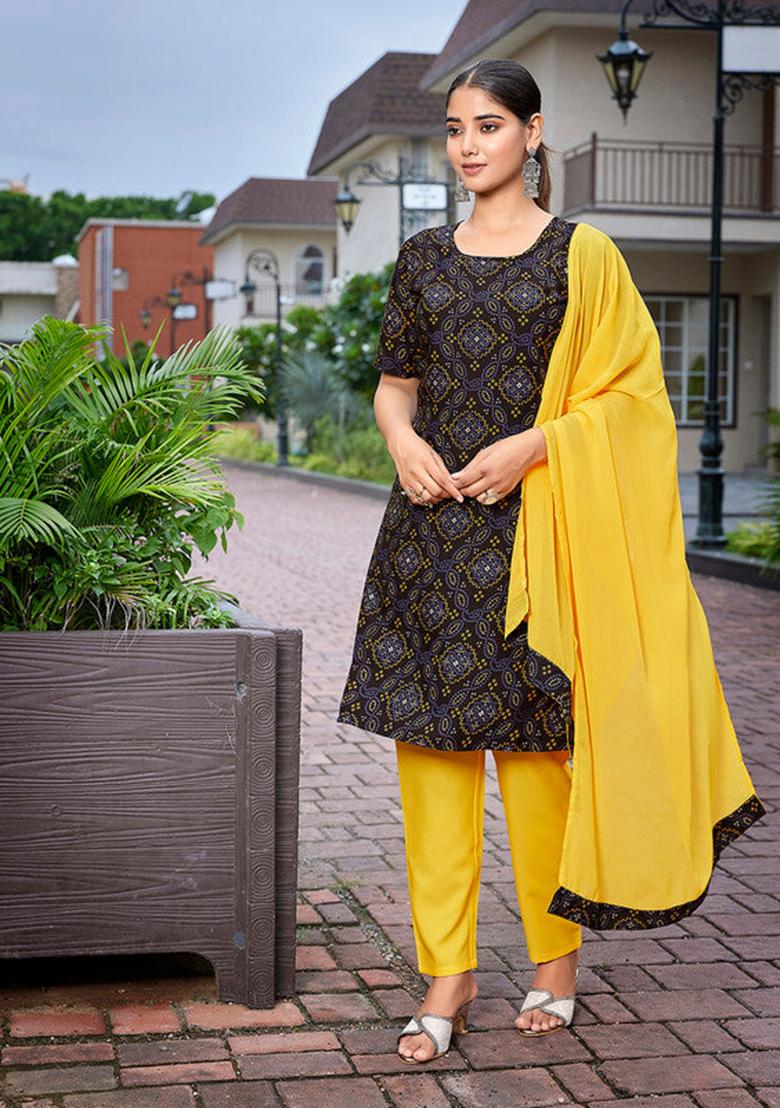Black Printed Crepe Kurta Set