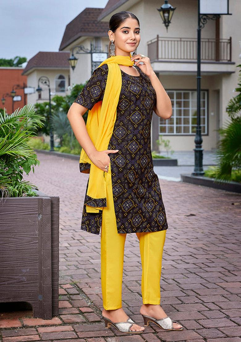 Black Printed Crepe Kurta Set