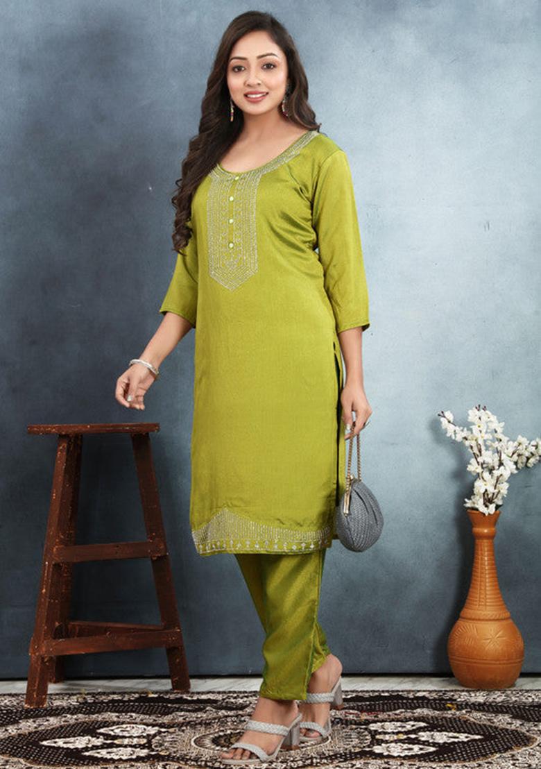Green Embroidered Vichitra Kurta Set