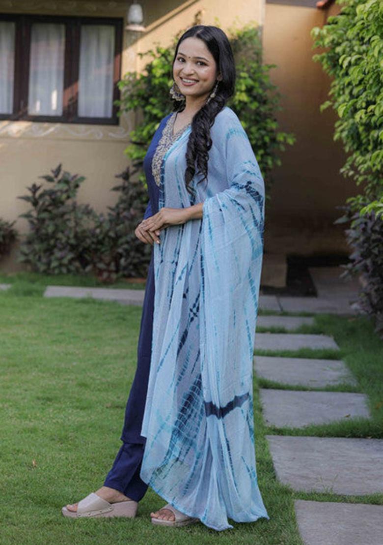 Blue Embroidered Cotton Kurta Set